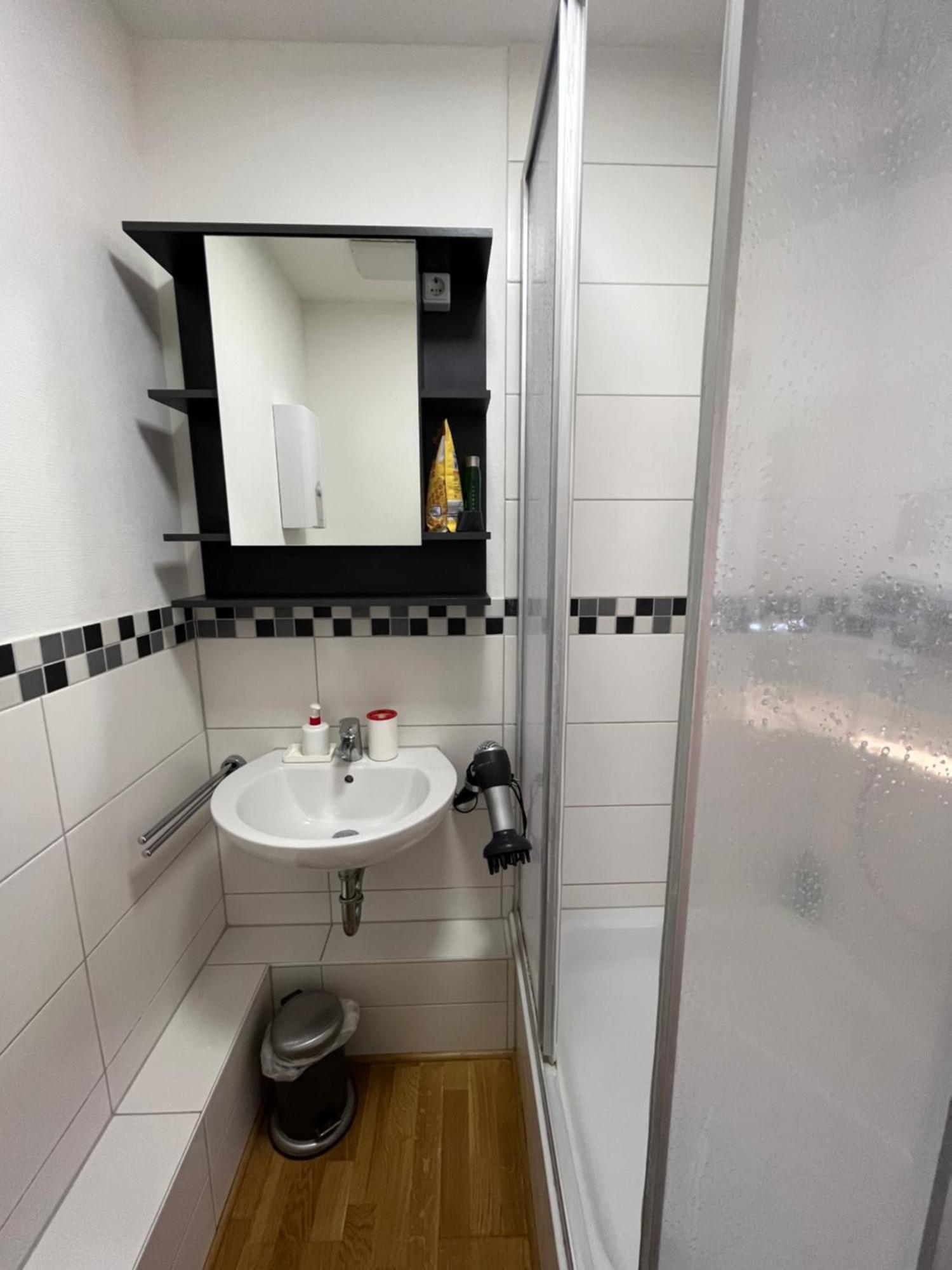 Simplex Apartments Am Ludwigsplatz Карлсруе Екстер'єр фото